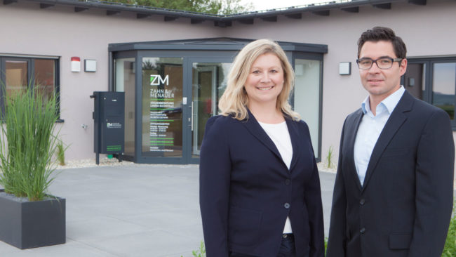 Zahn Menauer Presseartikel Eroeffnung DA 01